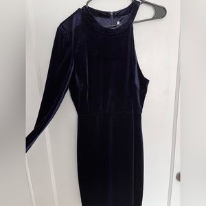 ASTR The Label One Shoulder Velvet Dress